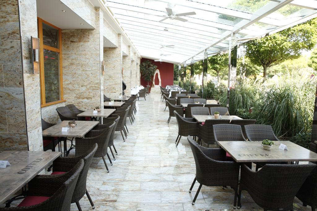 Hotel La Strada Kassel Exterior foto