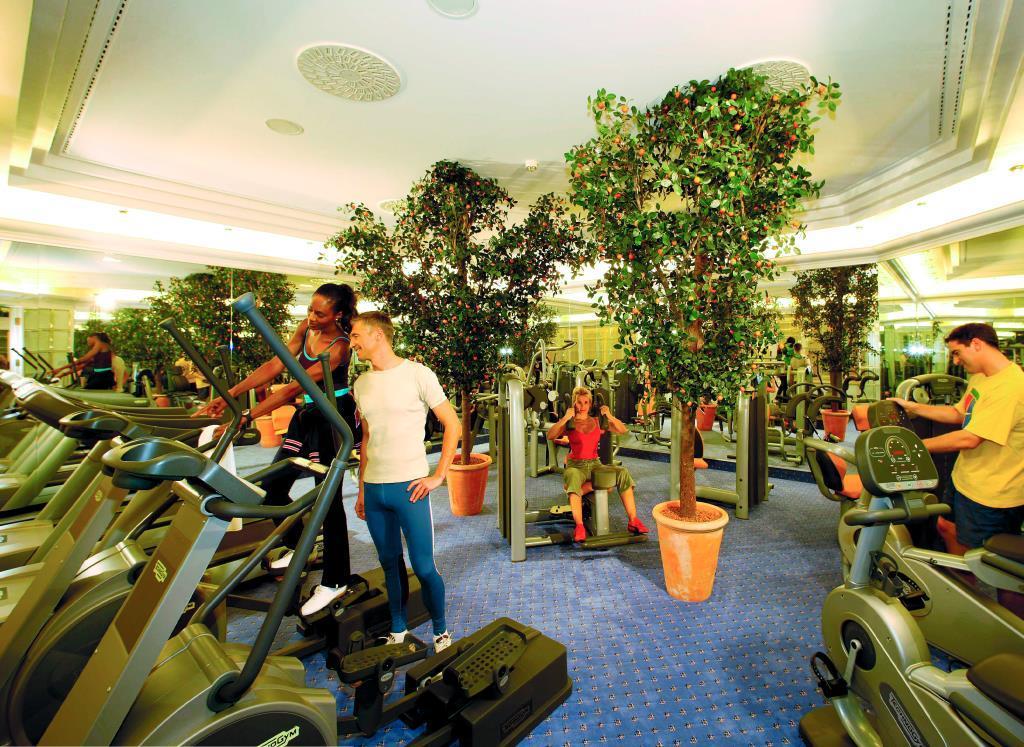 Hotel La Strada Kassel Facilidades foto